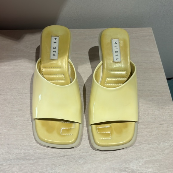 MIISTA beige/ yellow sandals - Picture 4 of 7